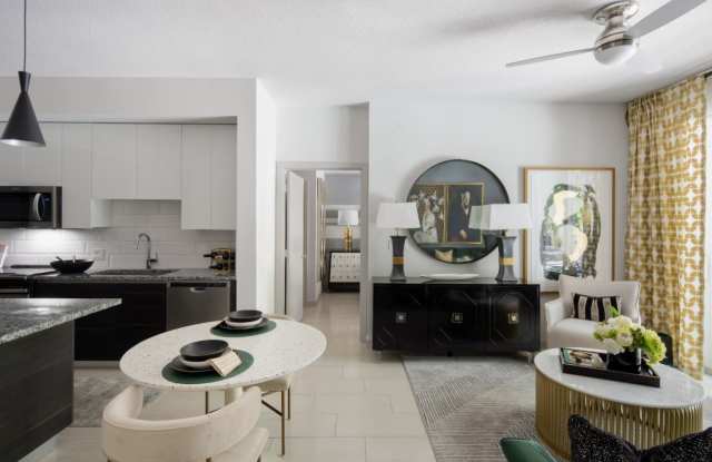 Suriana Boca Gallery 2