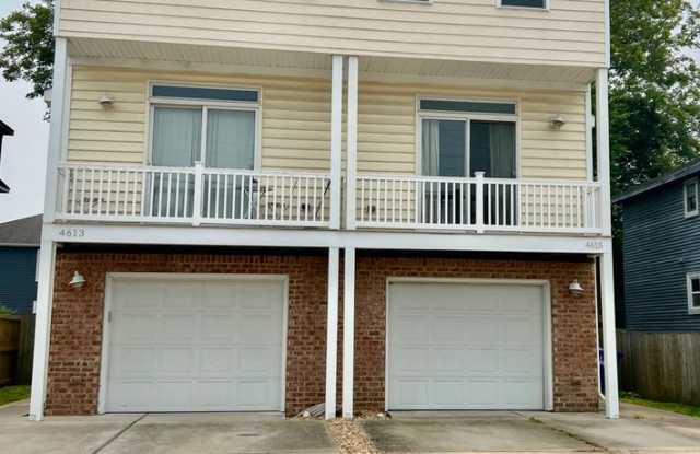 3BD/3.5BA Condo w/ Garage in Chicks Beach! Blocks to the Bay!! photos photos