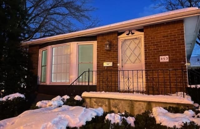 493 W Merrick Road - 493 Merrick Road, Freeport, NY 11520