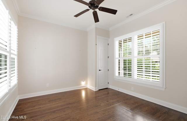 1105 Congressional Lane Gallery 4