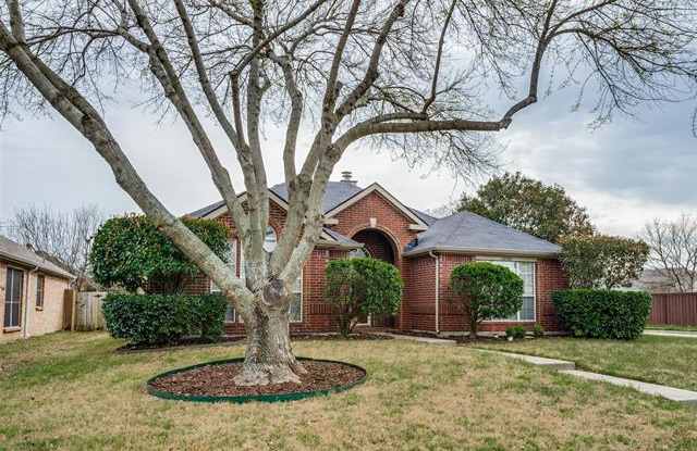 10701 Camelot Drive Gallery 3