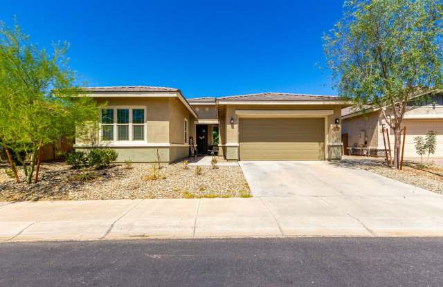 Beautriful 4 bedoom, den plus private swimming pool. photos photos