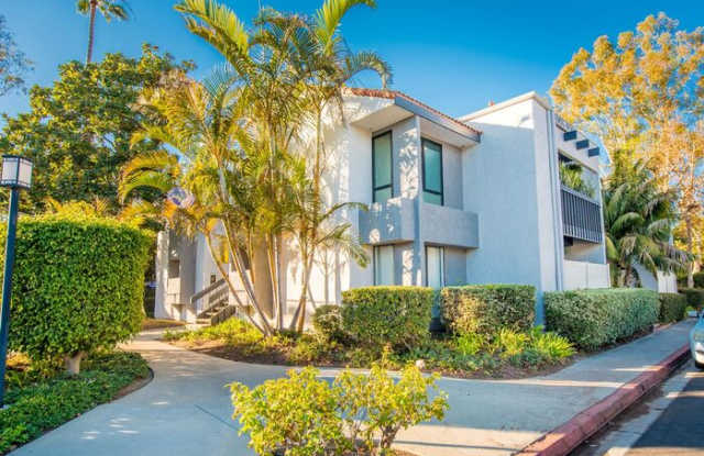 2323 Huntington Street - 2323 Huntington Street, Huntington Beach, CA 92648