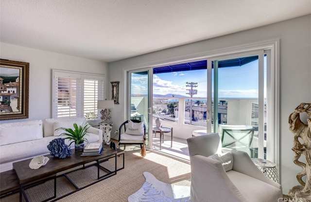 24352 Vista Point Lane Gallery 3