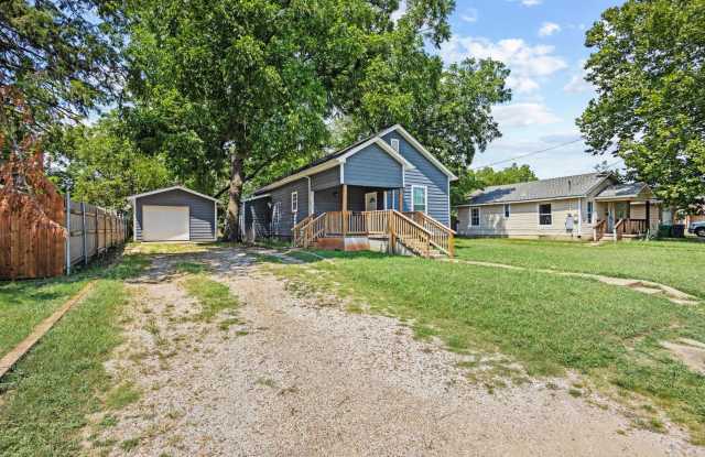 Newly Remodeled 3-Bedroom Home for Rent 902 S Montgomery, Sherman, TX Gallery 1