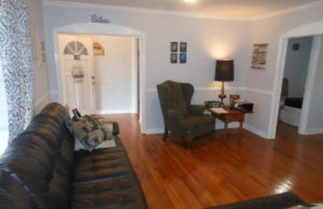 100 W Butternut Road Gallery 2