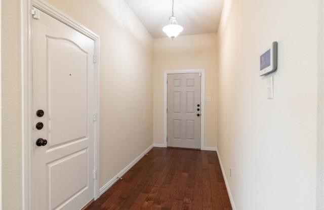 2105 Sumac Drive Gallery 4