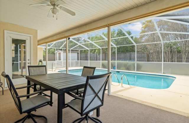 1335 Bentley Avenue photos photos