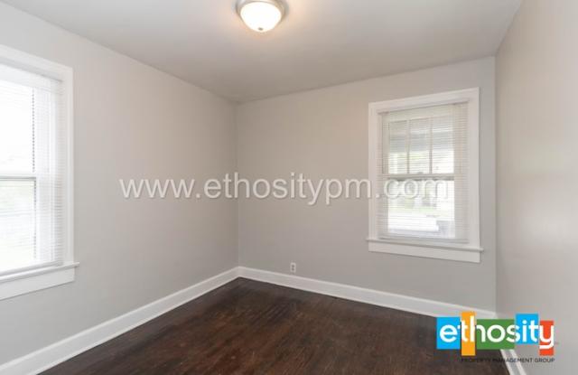218 South Arlington Avenue Gallery 4