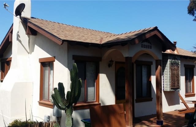 31835 Hedge Lane - 31835 Hedge Ln, Laguna Beach, CA 92651