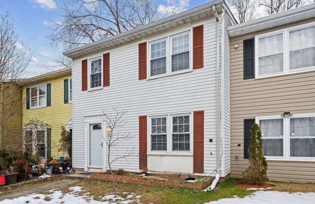 Stunning 3 bed 2 bath townhome! photos photos Stunning 3 bed 2 bath townhome! photos photos