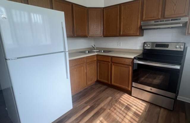 2501 24th St. - 2501 24th Street, North Chicago, IL 60064