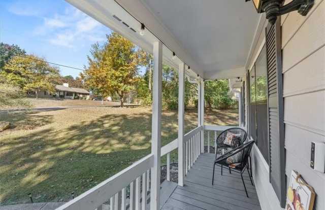 4041 Woodbridge Court Gallery 4
