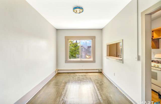 108 Ives Street Gallery 3