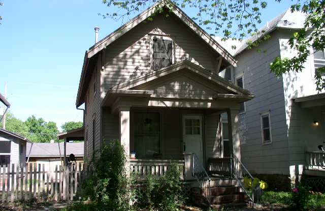 1114 Connecticut Street Gallery 1