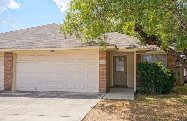 1045 MISTY ACRES DR photos photos