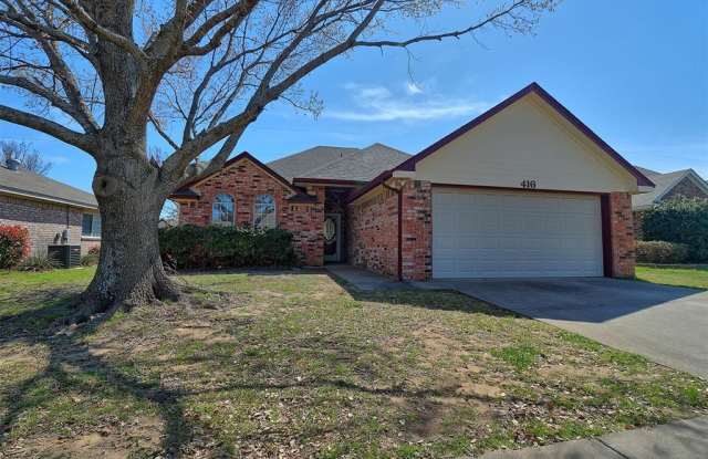 416 Mara Lane - 416 Mara Lane, Red Oak, TX 75154