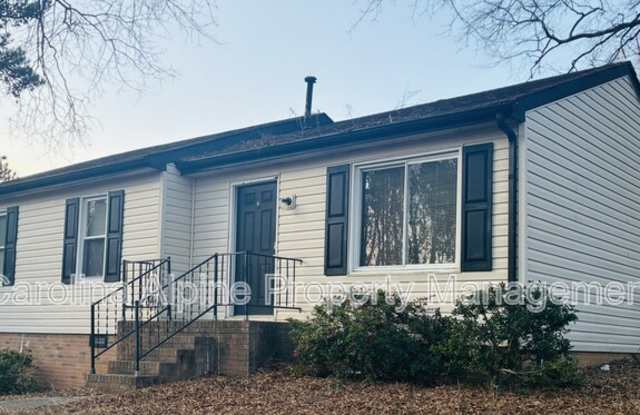 416 Stirrup Ct - 416 Stirrup Court, Charlotte, NC 28215