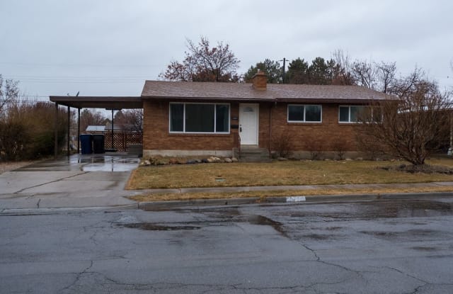 667 N 350 W - 667 N 350 W, American Fork, UT 84003
