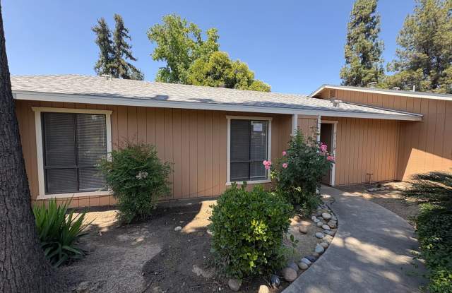 NW Condo Near Shopping Center Available Now! photos photos