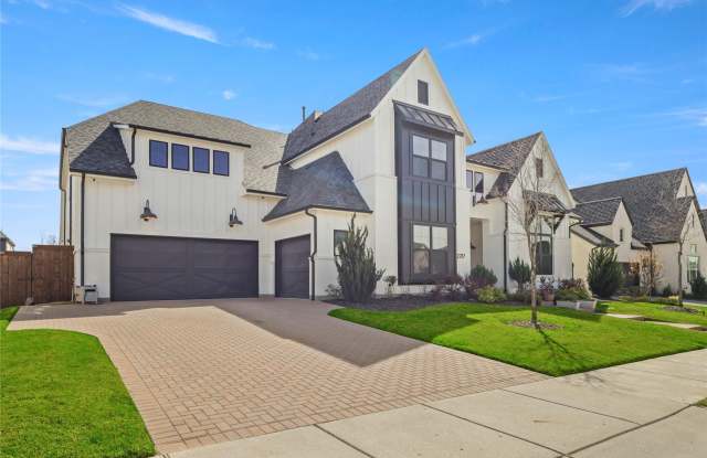 2217 Zaide Way Gallery 2