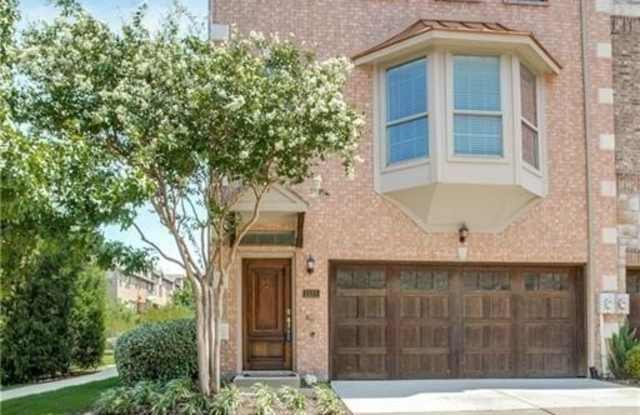 1531 Biltmore Lane Gallery 1