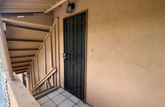 Nice 1 Bedroom Apartment Above Home in Anaheim/Utilities Included in Rent - 812 South Avocado Street, Anaheim, CA 92805