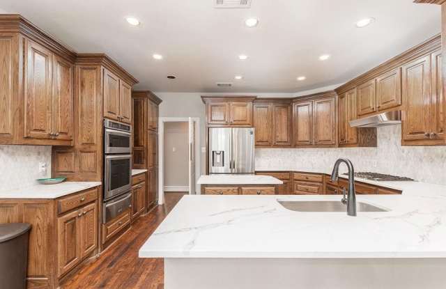 2407 Legend Drive - 2407 Legend Drive, Heath, TX 75032
