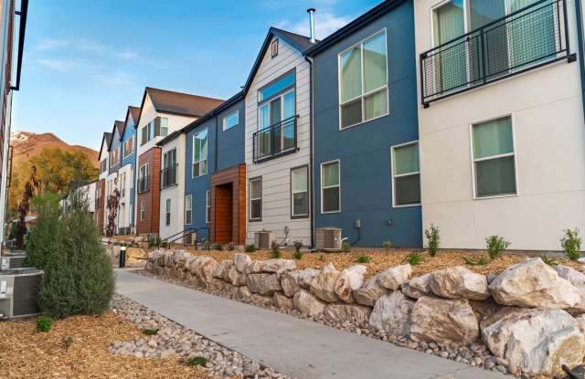 Summer Special! 4 Weeks Rent Free + $0 Down Deposit OAC | 3 Bed • 2.5 Bath Townhome in South Ogden Gallery 2