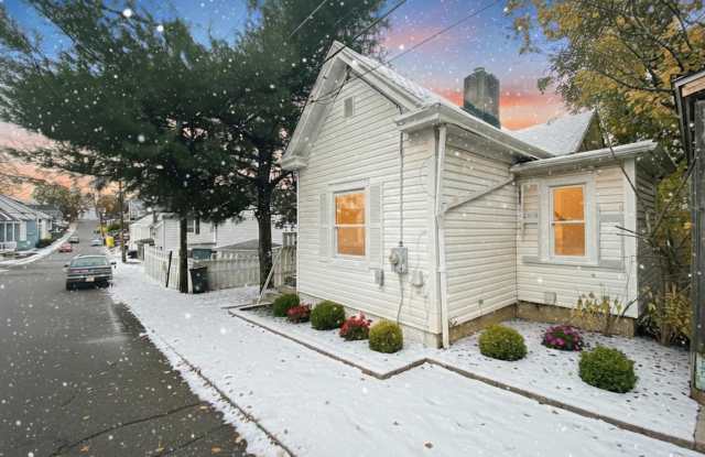 Use Your Tax Return For This Sweetheart of a Deal! Spacious rooms, updated mechanicals, and convenient Canonsburg living photos photos