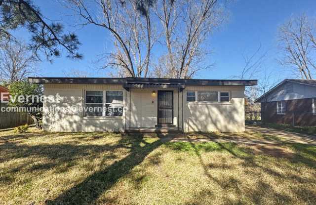 1140 Daniel Drive photos photos