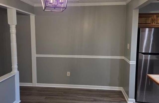 2188 Westbury Court SW Gallery 3