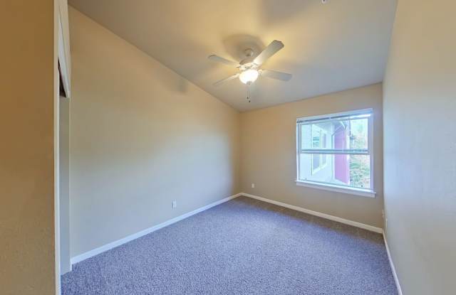 Hilyard Townhomes Gallery 3