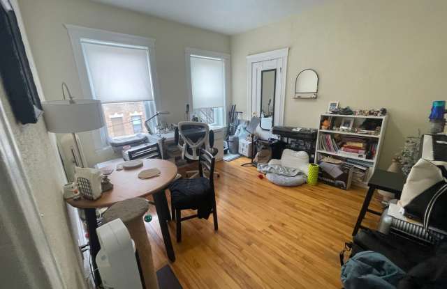 Allston 1 Bed – Prime Kelton St – No Fee – 9/1 Gallery 3