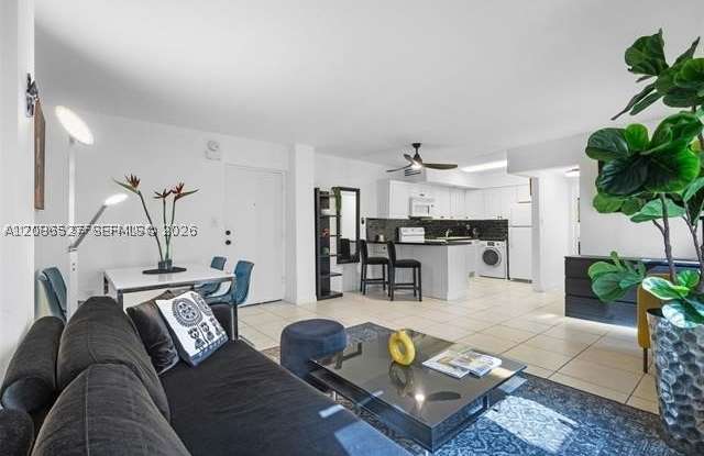 801 S Ocean Dr Gallery 2