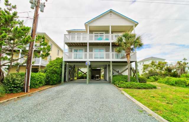 OFF SEASON Rental: 4 Bedroom Home on South Topsail available January 11th, 2027- April 30th, 2027 Gallery 3