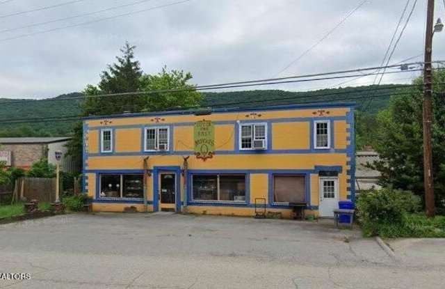 1310 S Roane St photos photos