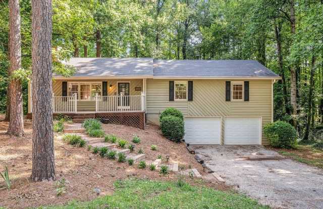 Room in 4 Bedroom Home in Roswell photos photos
