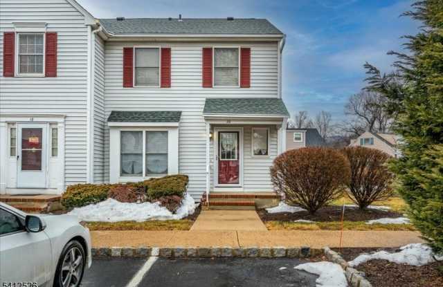 20 Giles Biondi Ct photos photos