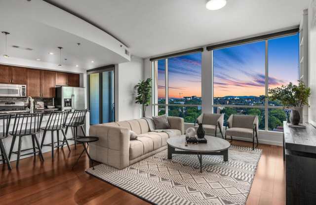 Beautiful Condo at The Adelicia! photos photos