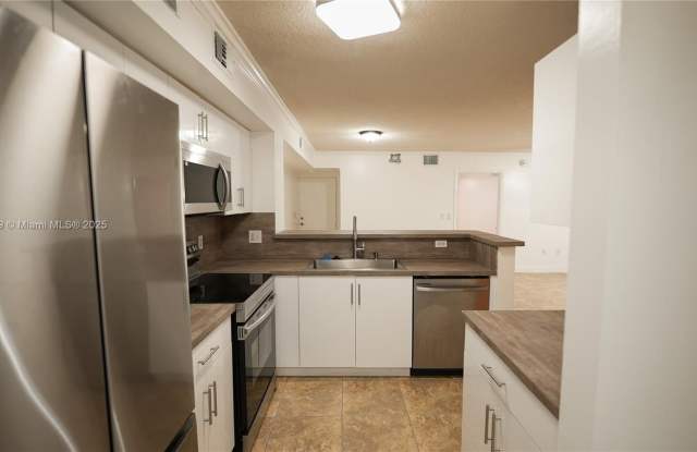 2123 Renaissance Blvd photos photos