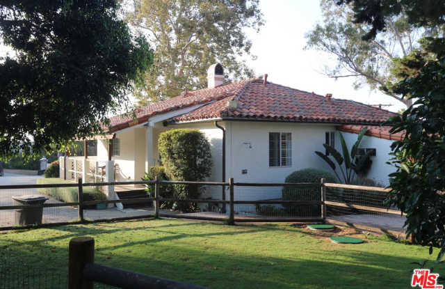 27355 PACIFIC COAST Highway Gallery 3