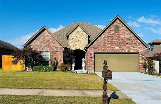 HOUSE FOR RENT photos photos