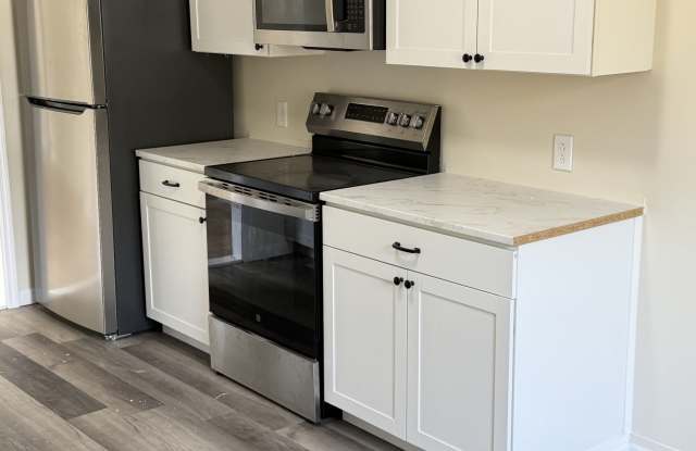 551 North Lee Avenue photos photos