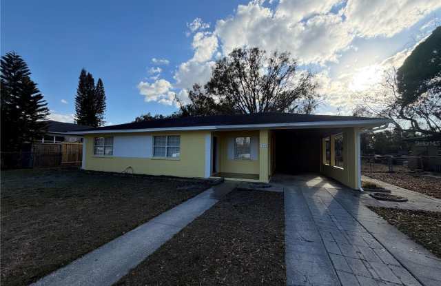 1915 E FERN ROAD photos photos