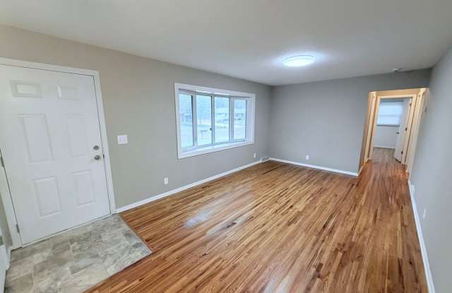 Newly Renovated 5BR/2BA Home with Finished Basement & Huge Fenced Backyard! Gallery 3