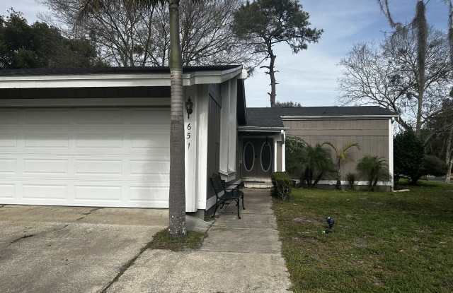 651 Tam Ct photos photos