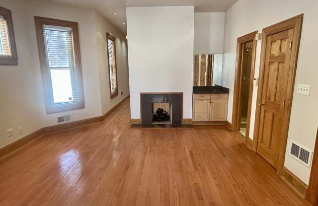 5934 Elwood St., 1 photos photos