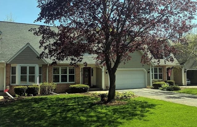 15180 Marilyn Dr - 15180 Marilyn Drive, Elm Grove, WI 53122