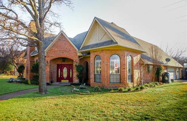 2633 Brookridge Drive - 2633 Brookridge Drive, Hurst, TX 76054